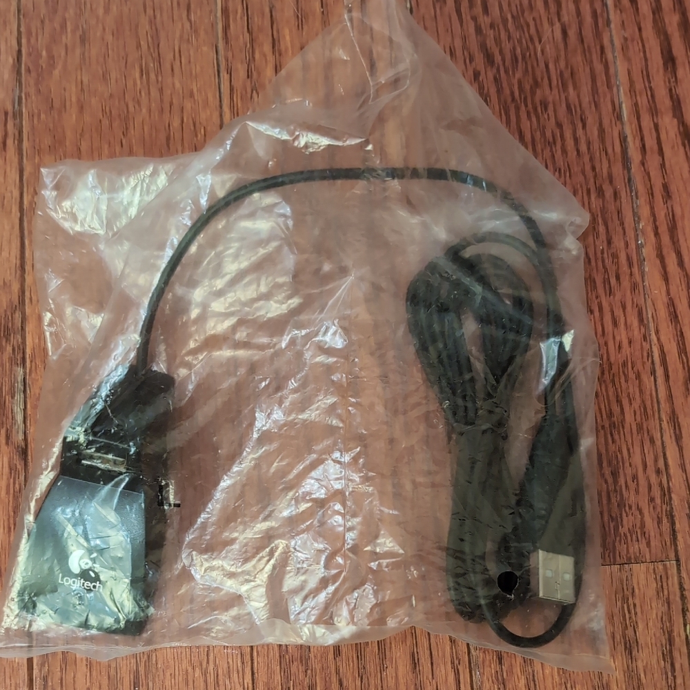 Logitech External USB Adapter Stand Extender Model 501688-A000 New